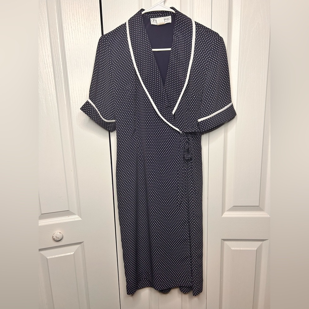 Patchington Women’s Size 4 V-Neck Navy Polka Dot Wrap Knee Length Dress‎ Vintage